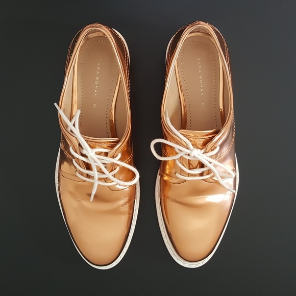 Zara Shoes - Zara Rose Gold Metallic Platform Brogue Size 38
